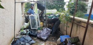 פינוי רהיטים מחדר אמנות וכלי עבודה - עשה זאת בעצמך